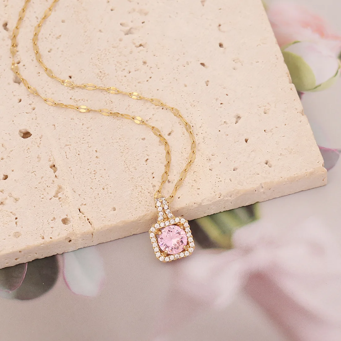 New ins Pink Flower Pendant Necklace For Women Girls Cute