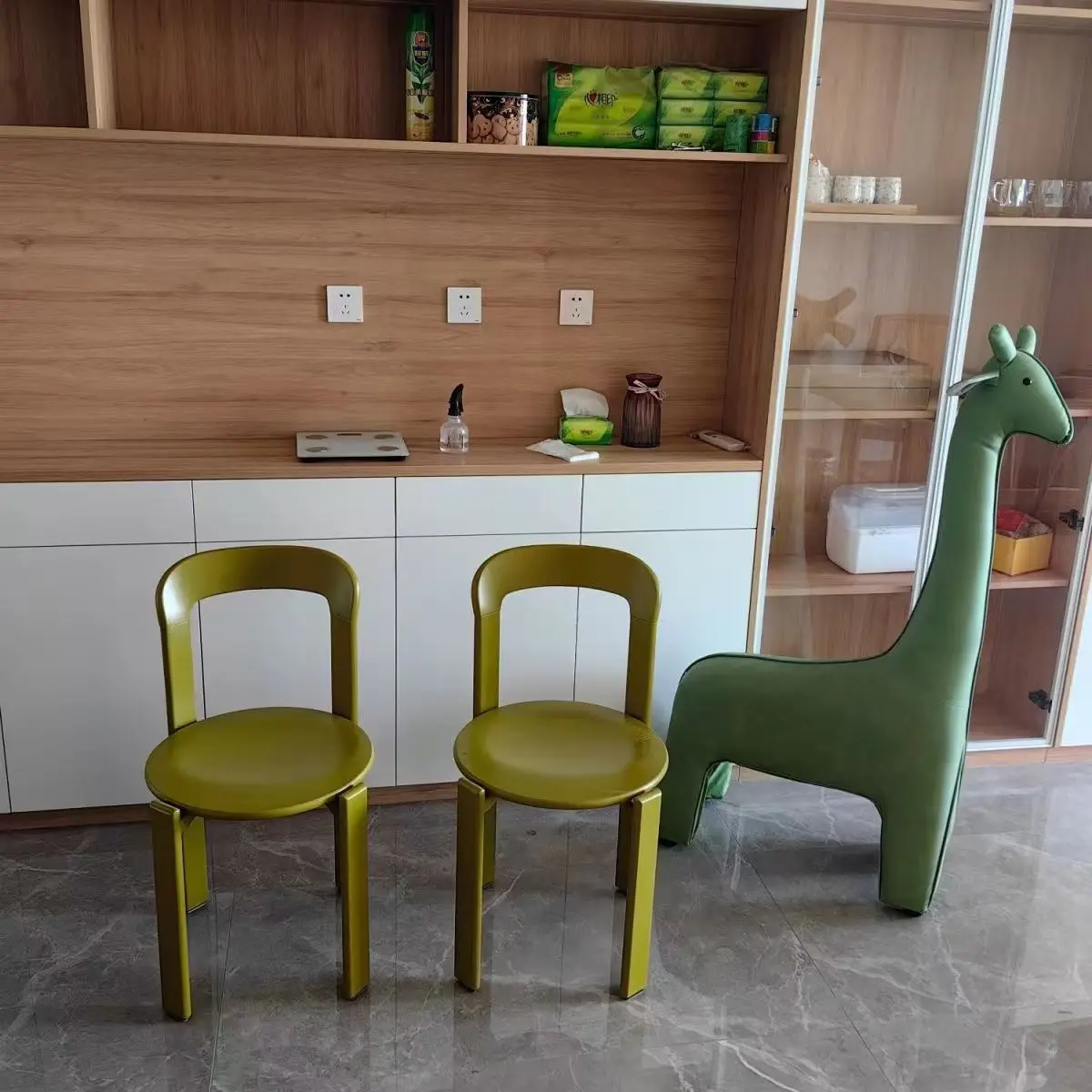Nordic Rey Beech Wood Cafe Chairs Minimalist Style Stackable Dining Chair Seat for Home Restaurant Solid Wood Dining Chairs