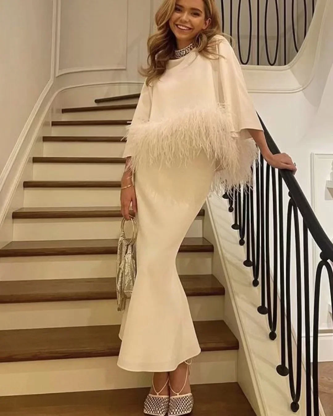 

Saudi Arabia Dubai Prom Dresses Ankle Length Evening Dresses O-Neck Feathers Edge Wraps Zipper Back Formal Women Party Gown