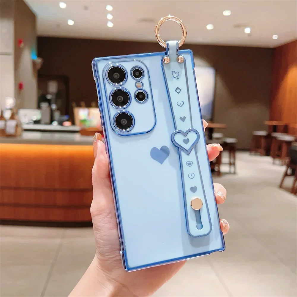 Chic Love Heart Wrist Strap Phone Case