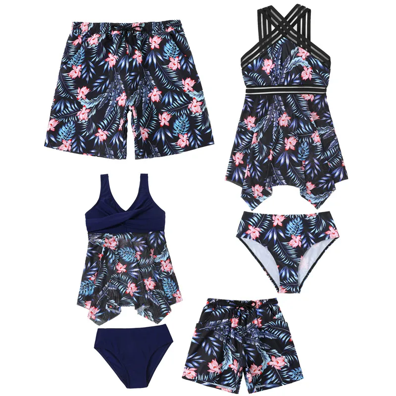 Family Matching Beach Swimwear Mother Daughter Father Son Swimwear Swim Trunks Mom Girls Bikini Swimsuit Dad Boys Family Clothes 4