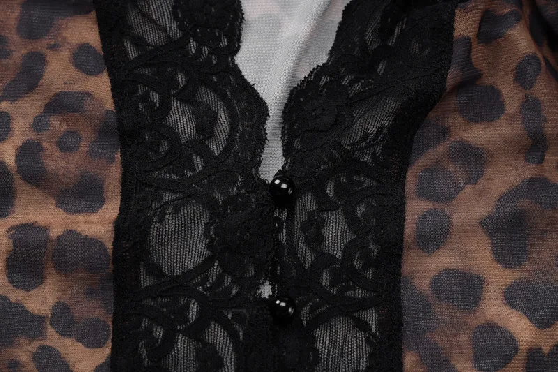 Camiseta sexy de malla transparente para mujer, de verano, con estampado de leopardo, escote en V profundo, ajustada, de manga larga acampanada, para fiesta y club nocturno.