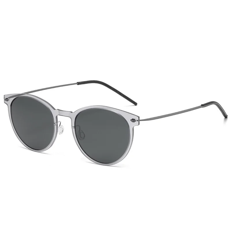 Faux Googly Eye Graphic Aviator Sunglasses -  Denmark