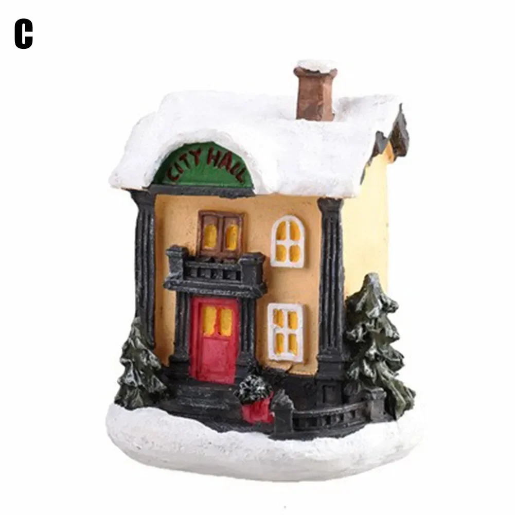 thumbnail image 1 of Adorno navideño con luz LED para casa, decoración navideña con escena de casa de pueblo pequeña, adornos de escritorio, accesorio de arreglo de escena, 1 of 5