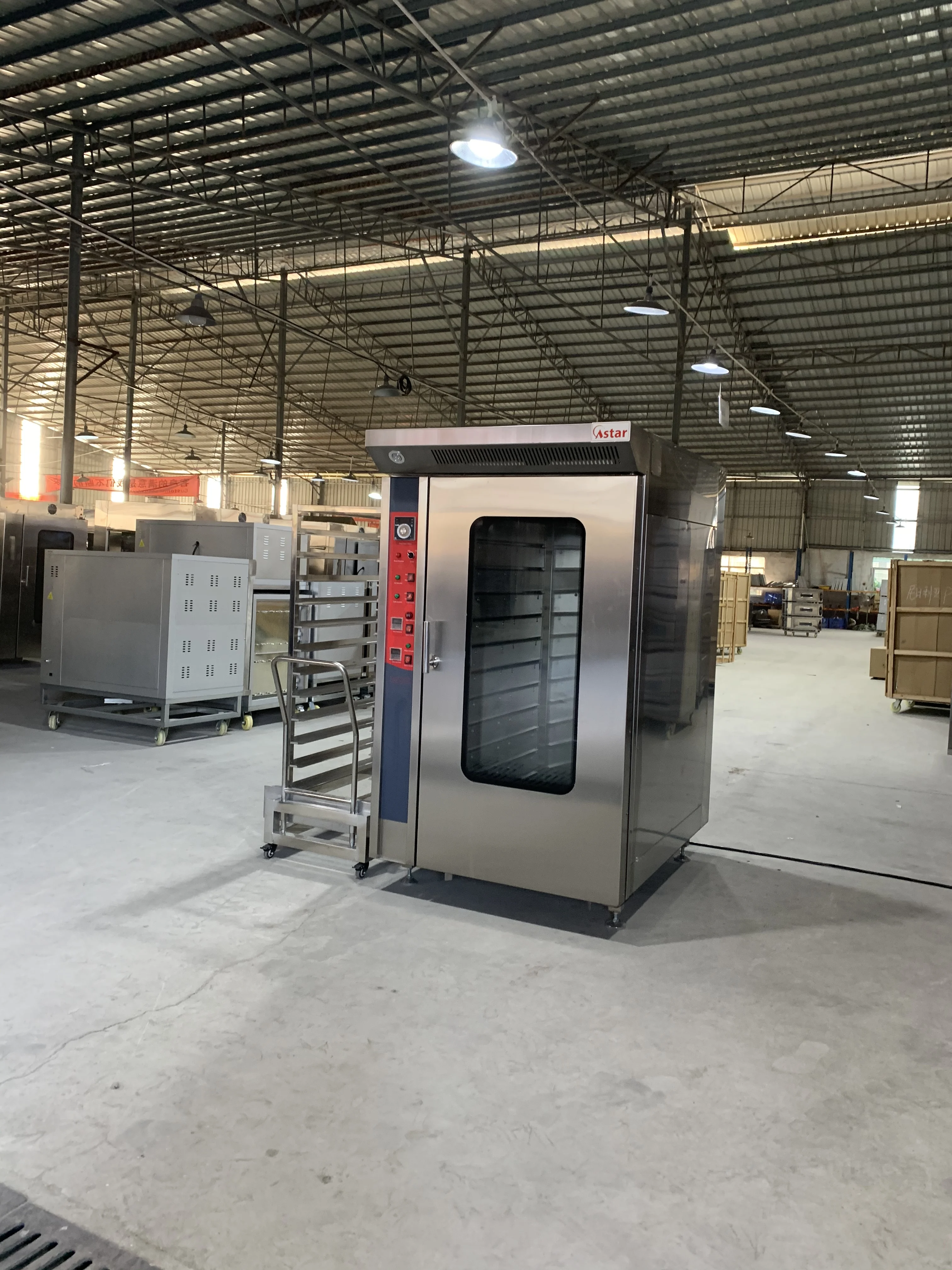 High-quality Commercial Gas Convection Oven Power By Gas 8 Trays Oven for Bread Making Bakery Machine