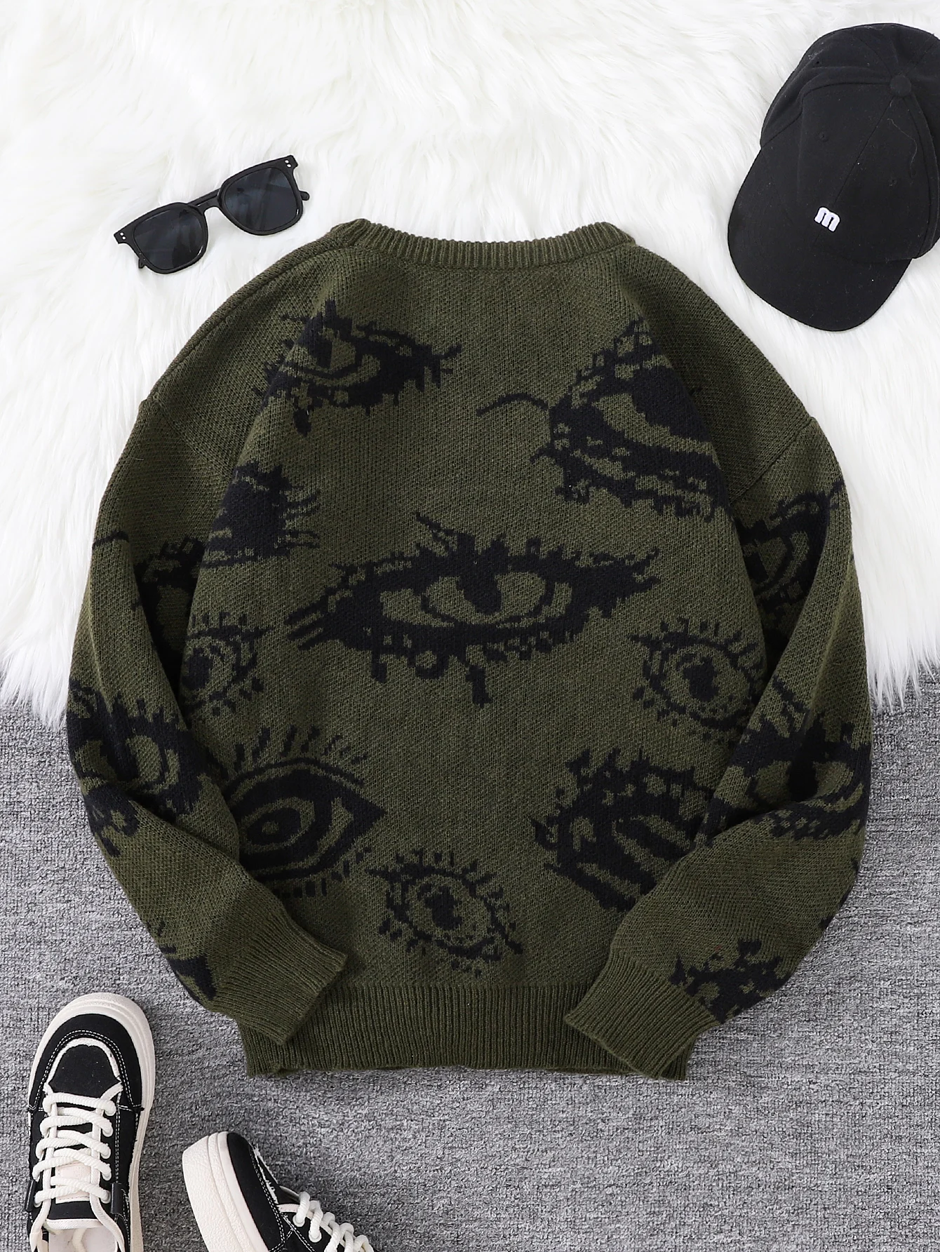 Men’s Abstract Eye Knit Sweater 2