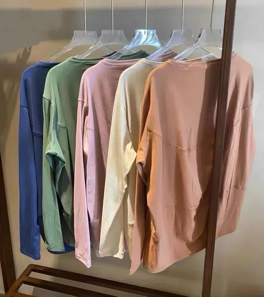 Lemon Back in Action Long Sleeve T-shirt Loose Breathable T-shirt Top Sport Flowing Tee Moisture Wicking Athletic Pilates Shirts