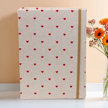 beige-little-heart