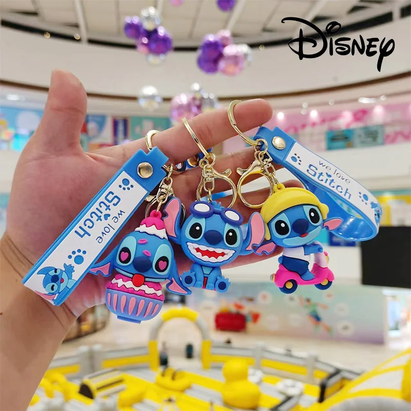 

2023 New Disney Stitch Keychain Anime Cartoon Car Bag Keychain Keyholder Wholesale Creative Doll Pendant Charm Accessories