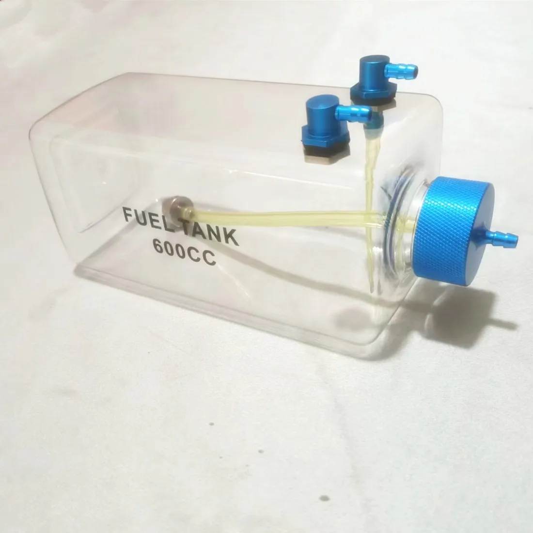 300–1600 cc transparenter RC-Kraftstofftank mit CNC-Aluminiumabdeckung, auslaufsicheres Gas-/Nitromotor-Upgrade für großes RC-Flugzeugmodell – Detail 11
