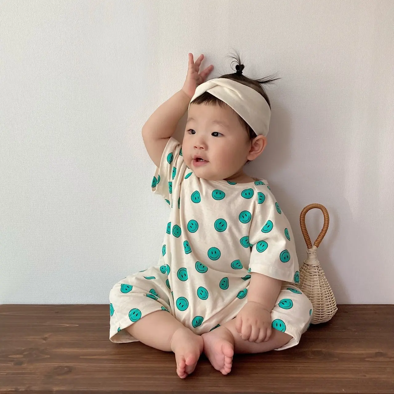 2022 Summer New Baby Short Sleeve Romper Newborn Infant Cute Smiley Print Jumpsuit Toddler Boy Girl Casual Cartoon Clothes 0-24M customised baby bodysuits