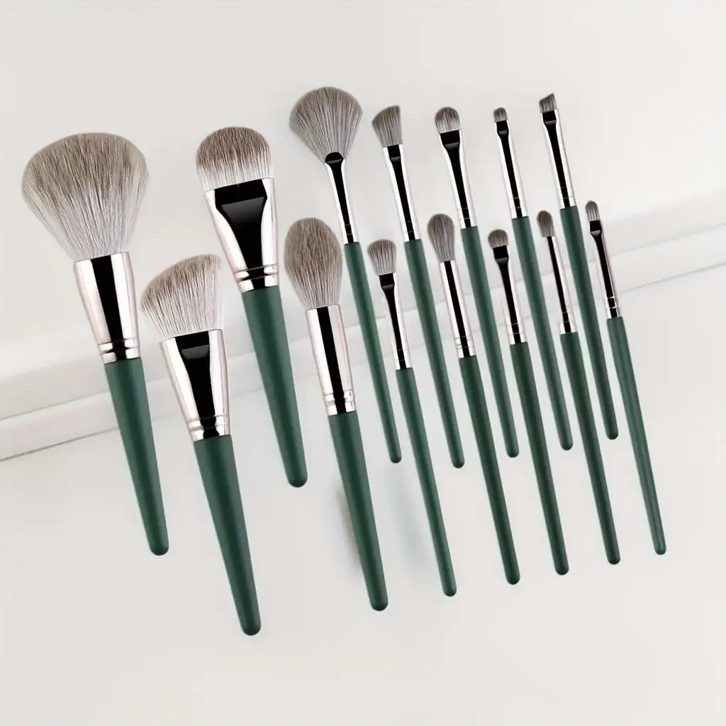 Jade Green Makeup Brush Set Vegan Air Cushion Bristles