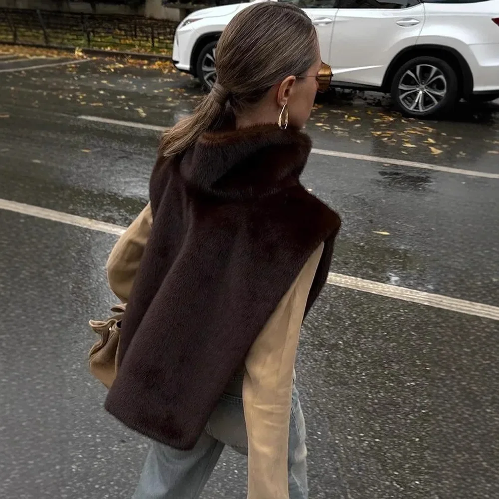 Luxurious Faux Fur Sable Vest Crop Top - Turtleneck Sleeveless Jacket