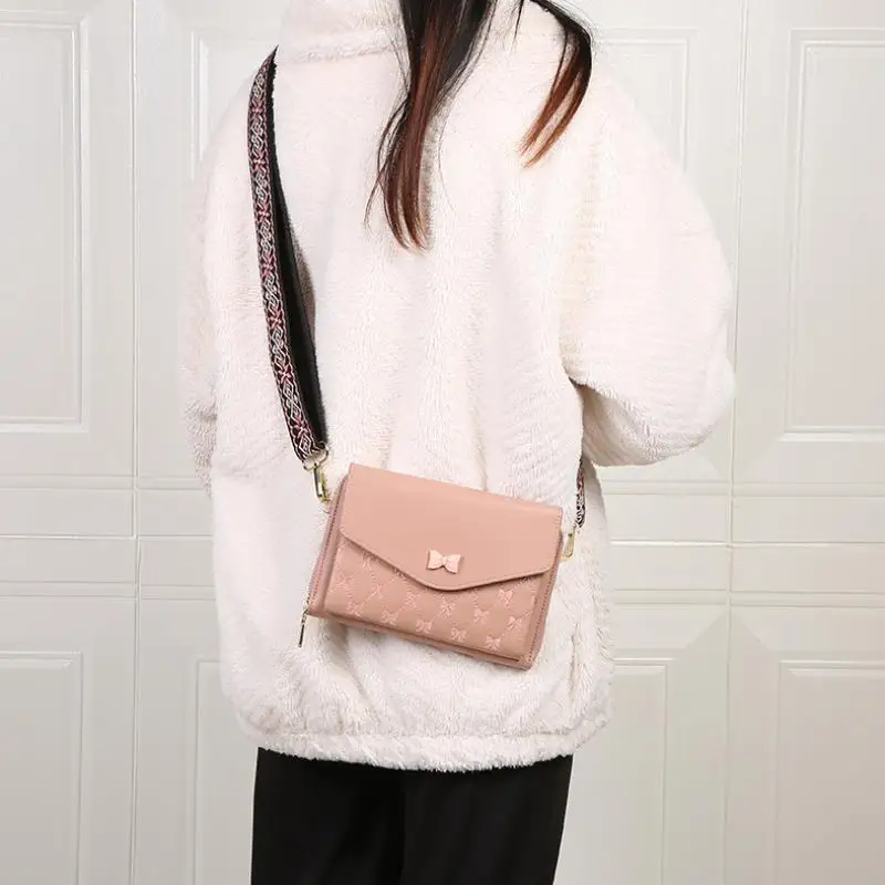 New Fashion Versatile Mobile Phone Bag Small Square Bag Women Shoulder Bags Bow Multifinonal Leisure Versatile Crossbody Bags