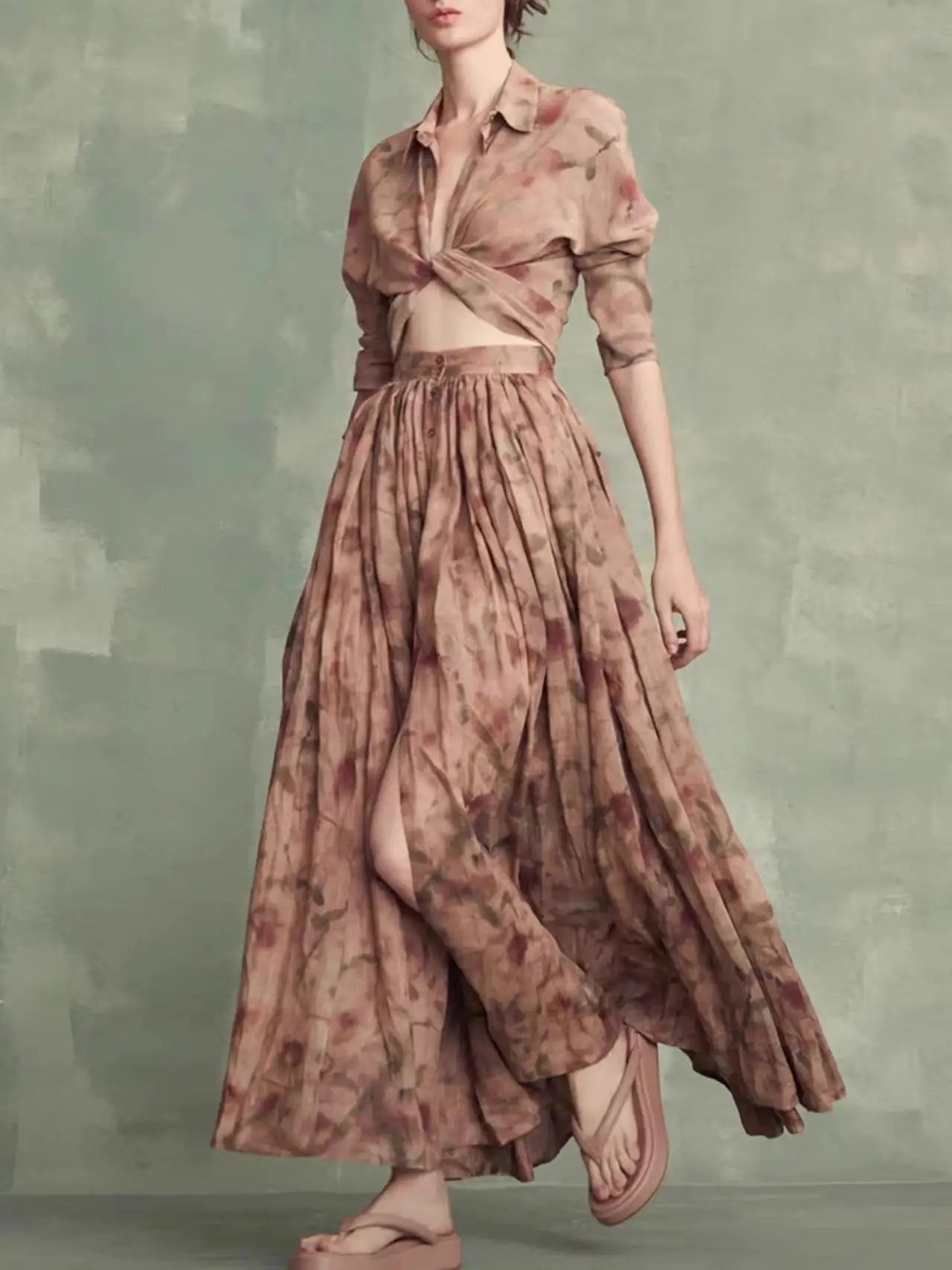 Рисунок 2 - Женская винтажная шелковая блузка с длинным рукавом