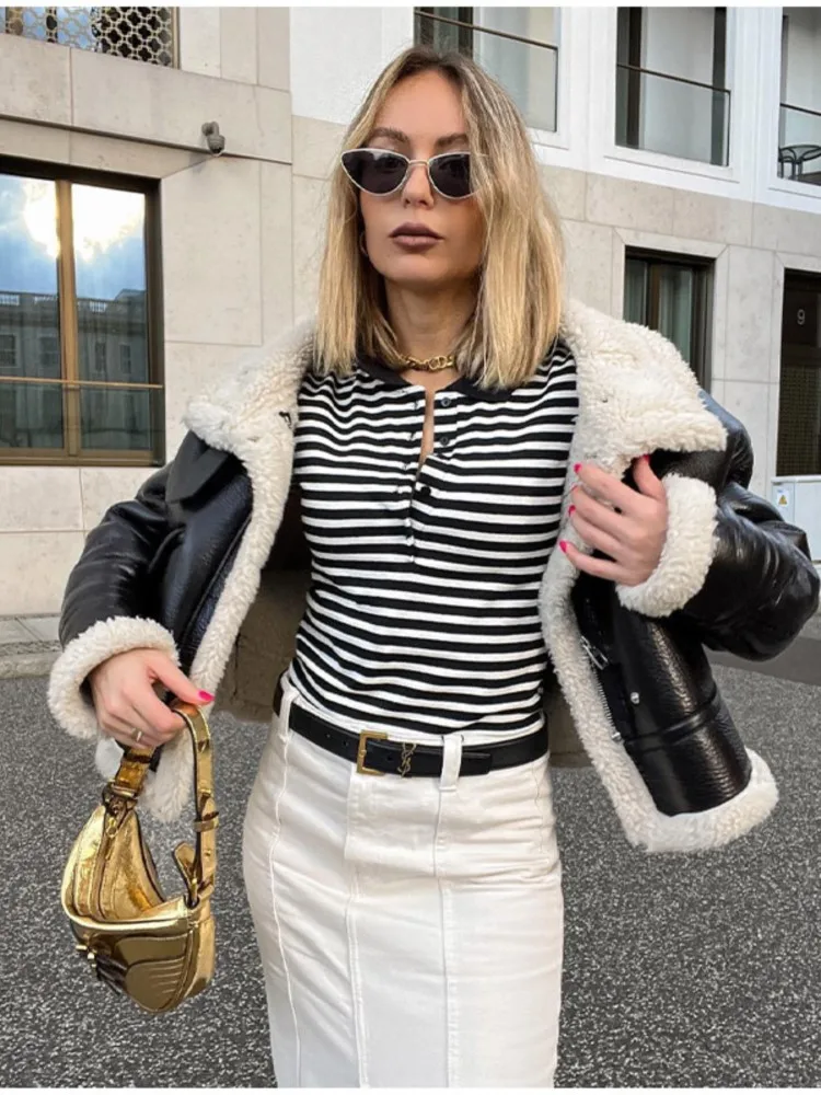 

2023 Winter Faux Fleece Leather Short Jacket Women Lapel Long Sleeve Warm Thick Coats Ladies Casual Y2K High Streetwear Outwear