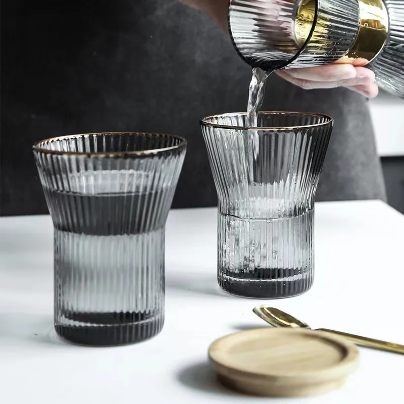 Pichet à Eau en Verre avec Couvercle