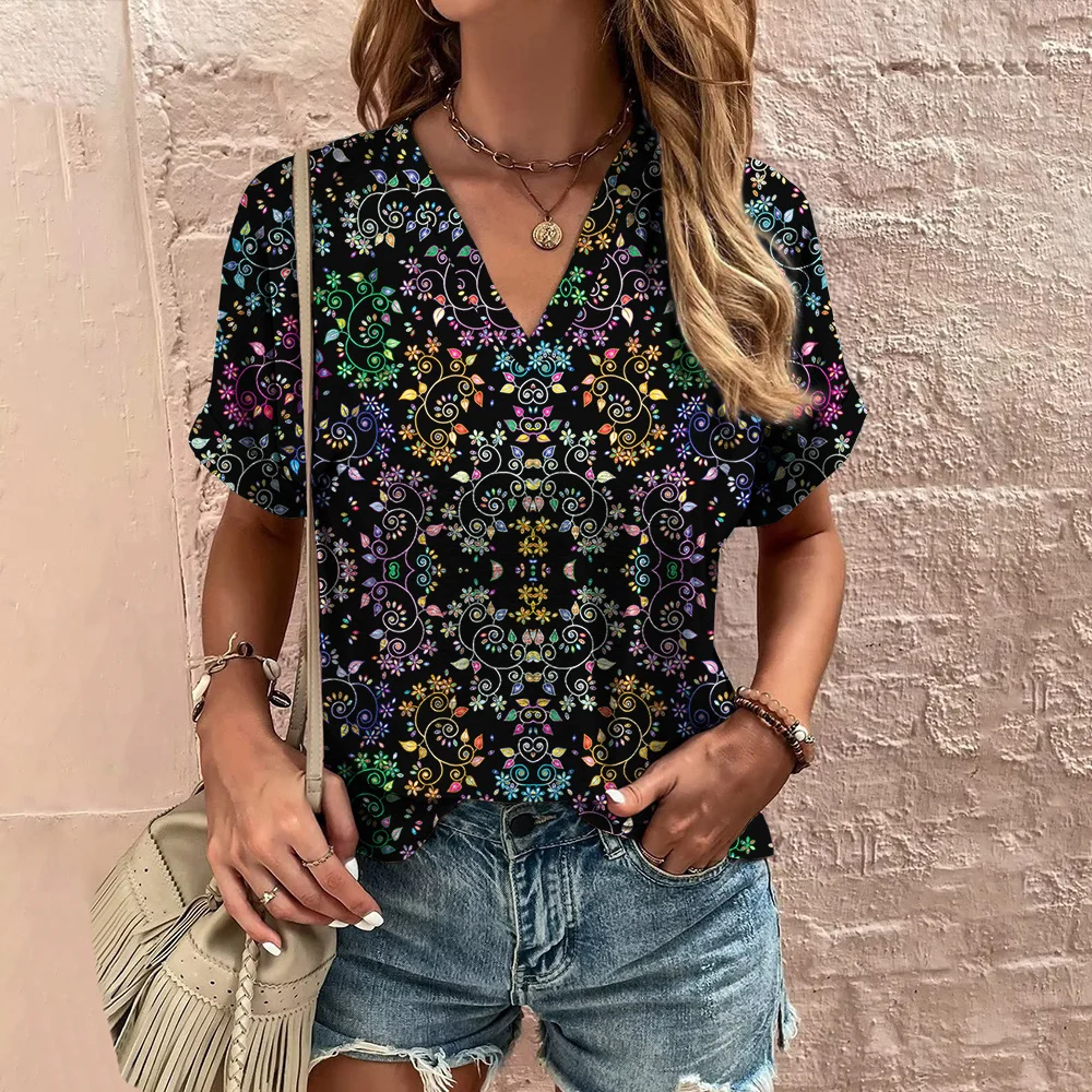 Retro Print Women's T Shirt Classic Floral Tees For Ladies Summer V-Neck Short Sleeve Tops Female Oversized Clothes Daily Blouse