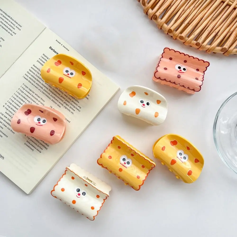 Рисунок 3 - Модные заколки для волос для женщин и девочек