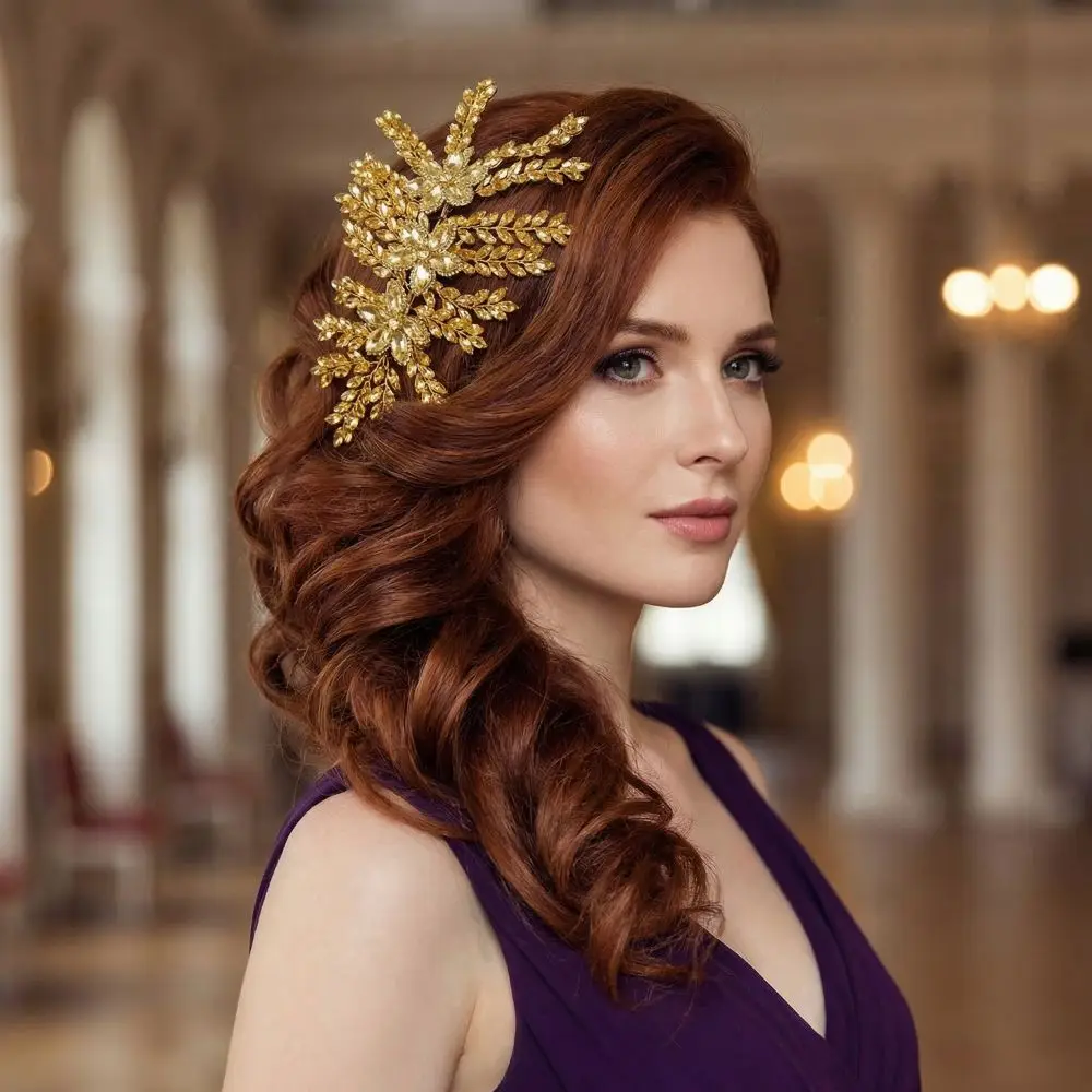 Elegante haarband met bladontwerp voor bruiloft met strasssteentjes_voghion.com