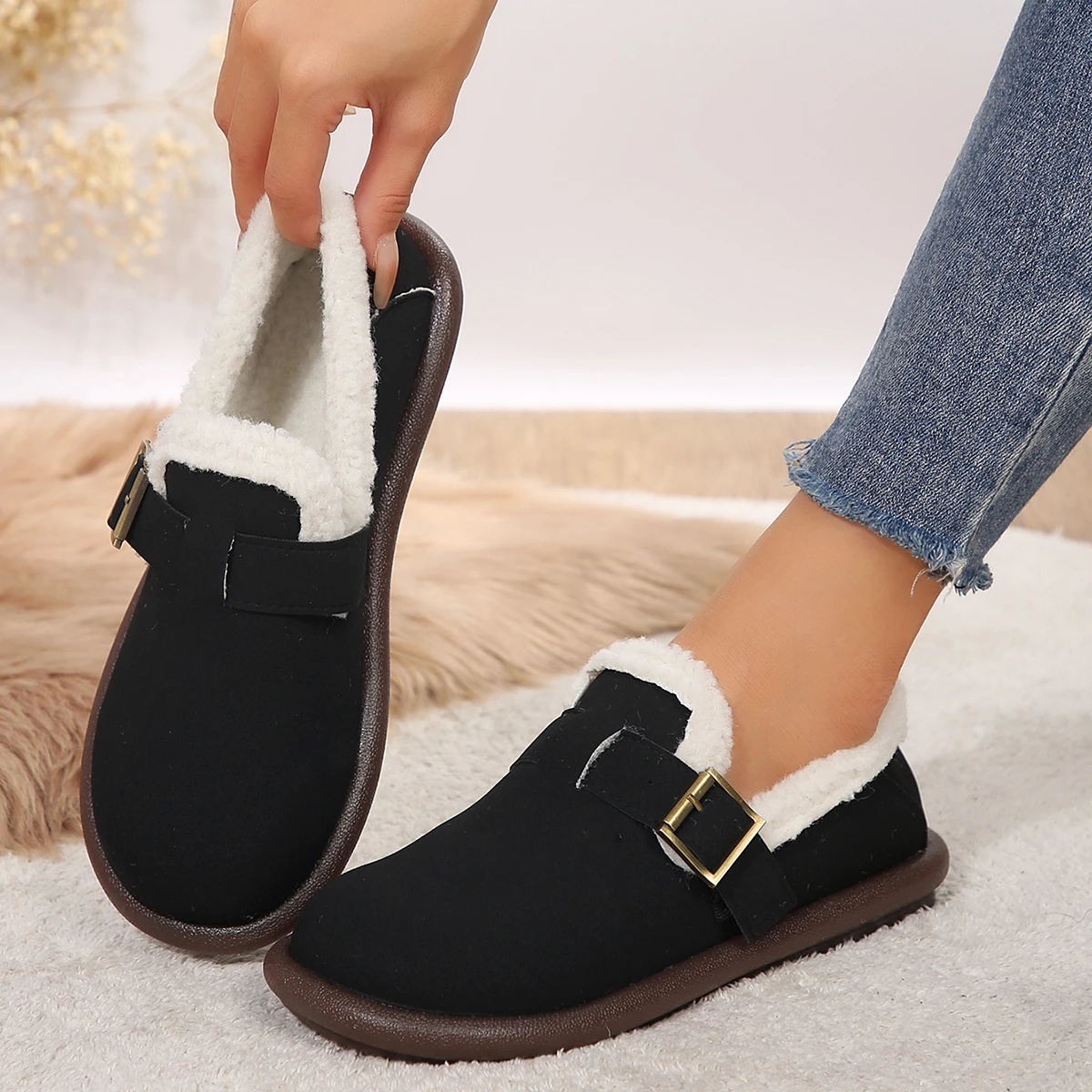 Women's boots Frosted suede soft soled plush ankle boots Autumn and winter fashion with a single plus-size women's shoes