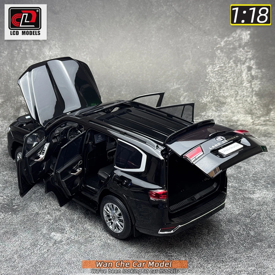 Toyota Land Cruiser LC300 ZX, 1/18 LCD diecast model