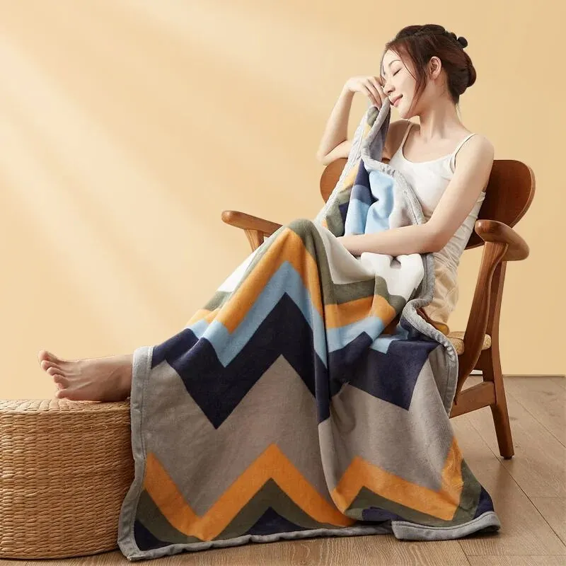 Extra Soft Thickened Flannel Blanket 4
