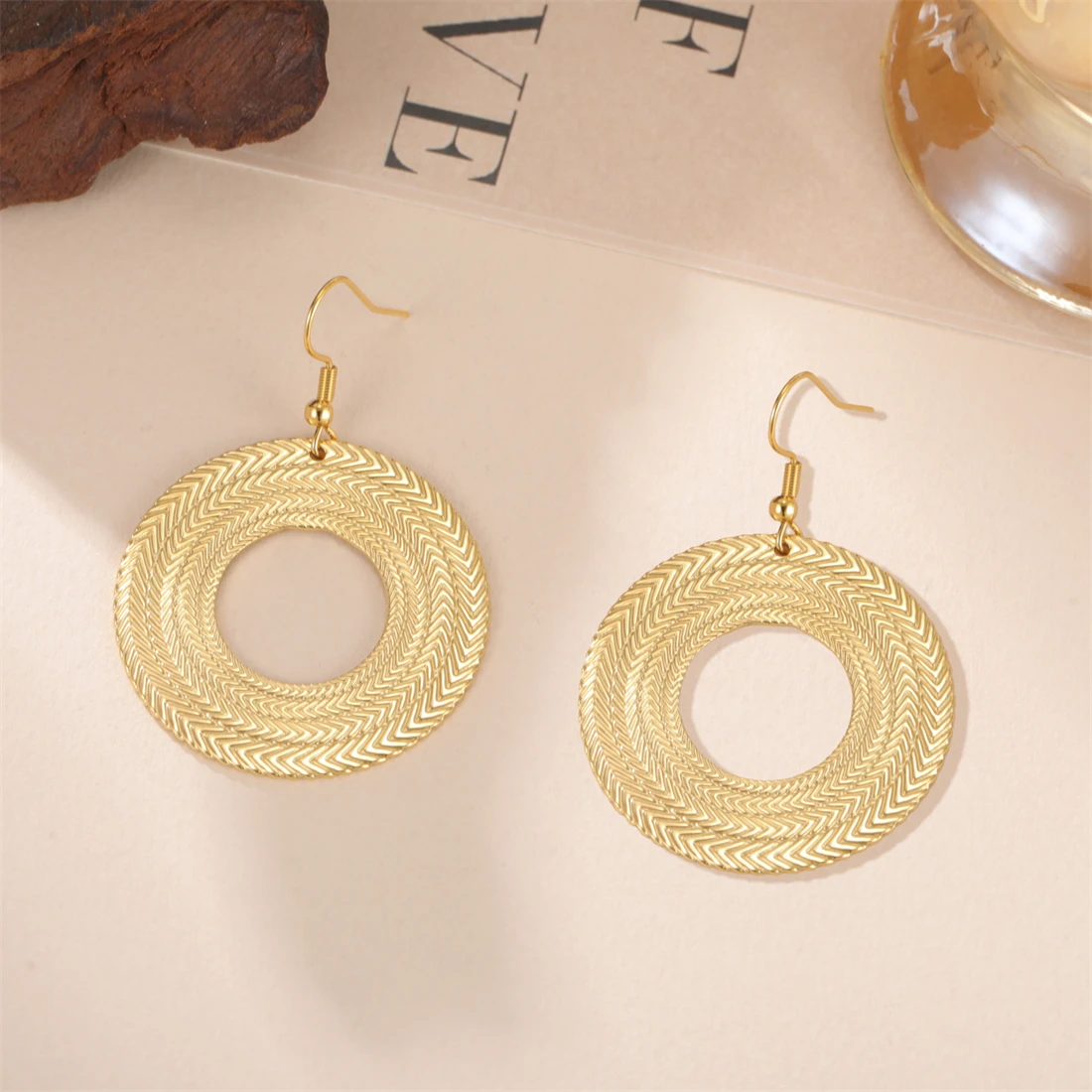 Kreisförmiger Tropfenohrring im böhmischen Stil, Edelstahl, übertrieben, große geometrische baumelnde Ohrringe für Frauen, Schmuck, Geschenk im Großhandel – Detail 9