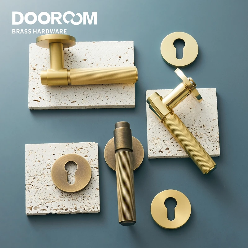 

Dooroom Brass Door Lock Set Modern Stripe Shiny Gold Interior Bedroom Bathroom Double Wood Door Lever Dummy Privacy Passage
