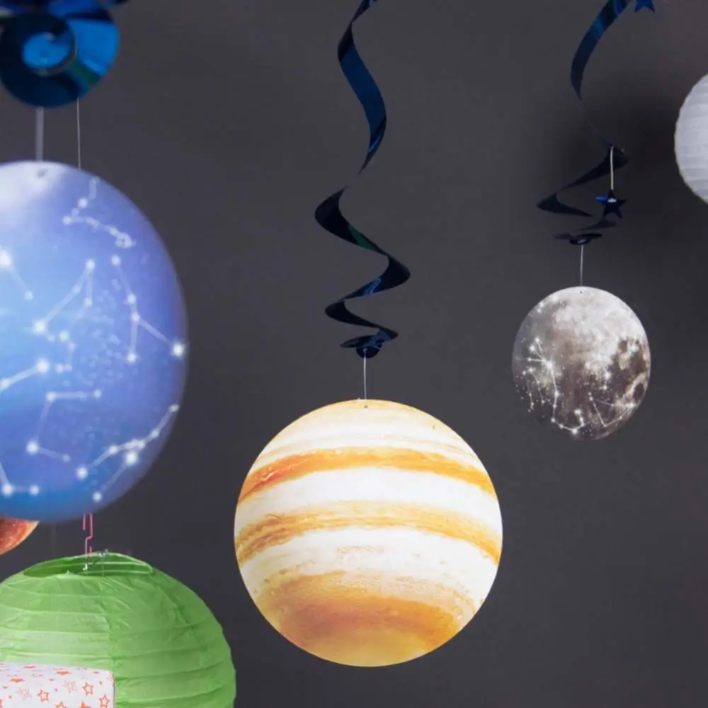 Décorations Solaire Suspendues Konsait - 9 Planètes Avec Fusées Pour Fête Anniversaire Espace