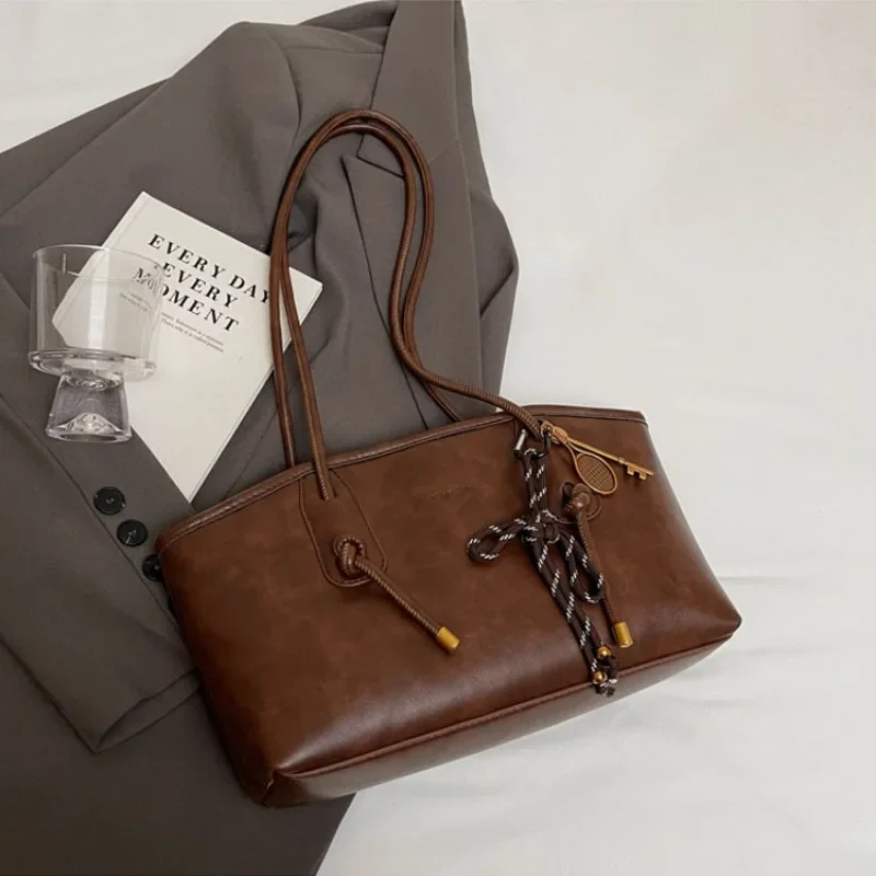 Fashion Retro Tote Bags Women's Underarm Bag 2026 New Trend Casual Handbag Solid All-match Shoulder Bag for Ladies Hobo Bags