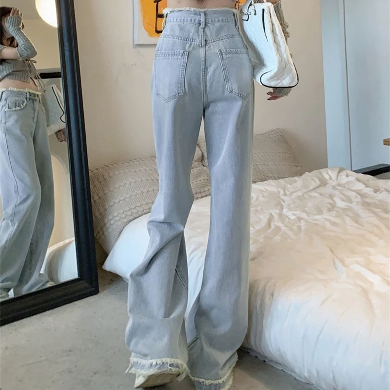 Рисунок 5 - Женские прямые джинсы с высокой