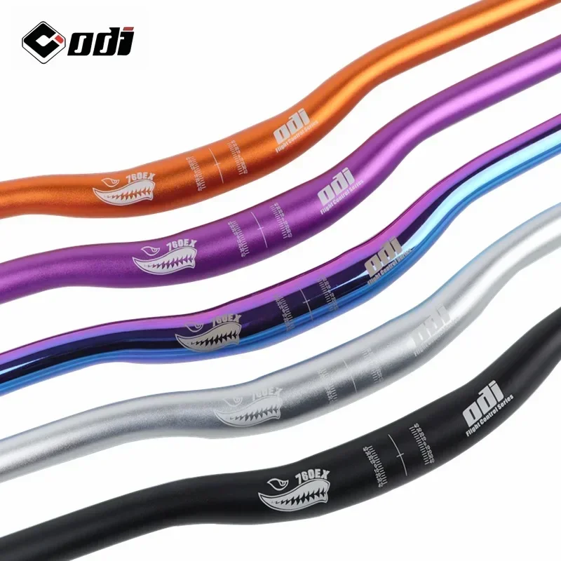 Guidon VTT ODI – 760 Mm, Relevé 25 Mm, Alliage AL7050 – Orange/black – Neuf