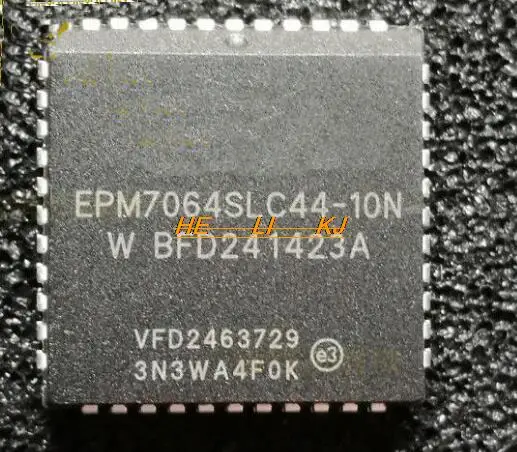 

Freeshipping EPM7064SLC44-10N EPM7064SLC44 EPM7064