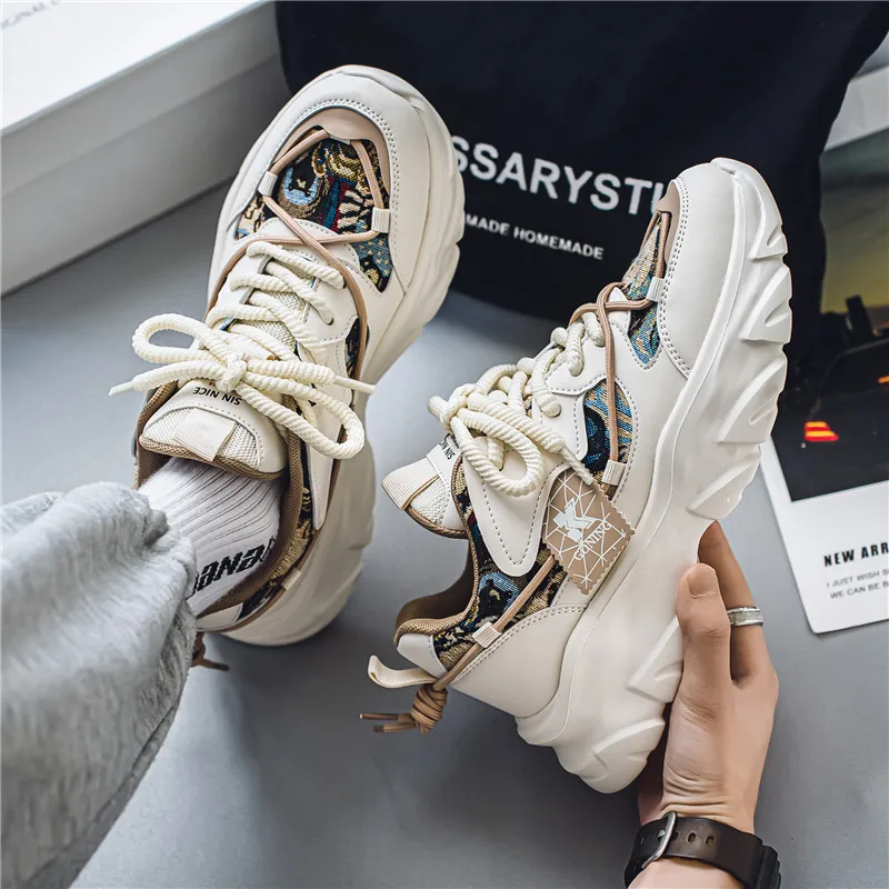 Men's thick soled casual sports shoes breathable soft sole four season non slip fashion running shoes student outdoor sneakers - Image 3