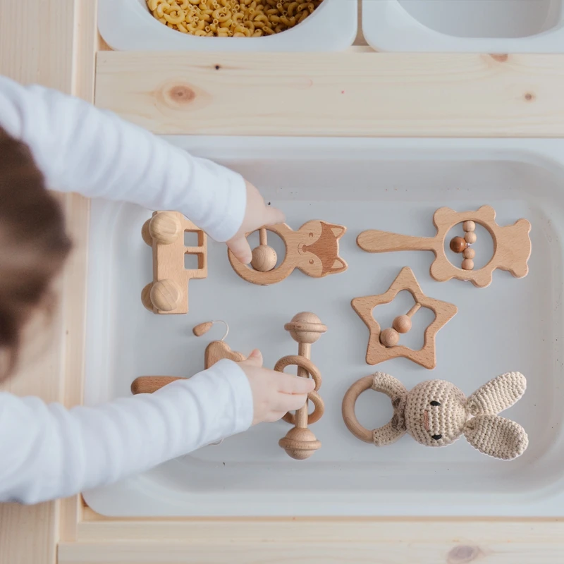 Wooden Baby Rattle Gift Set – Crochet Animal Toy & Montessori Keepsake Box