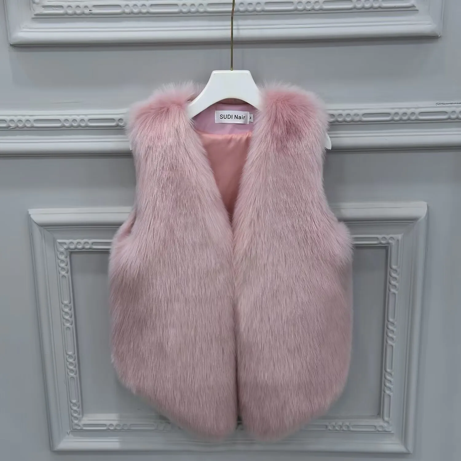 Korean Style Women Plush Vest Winter Fall Fur Waistcoat Comfortable Soft Sleeveless Jacket Fashion Sexy Girls Faux Fur Vest Coat