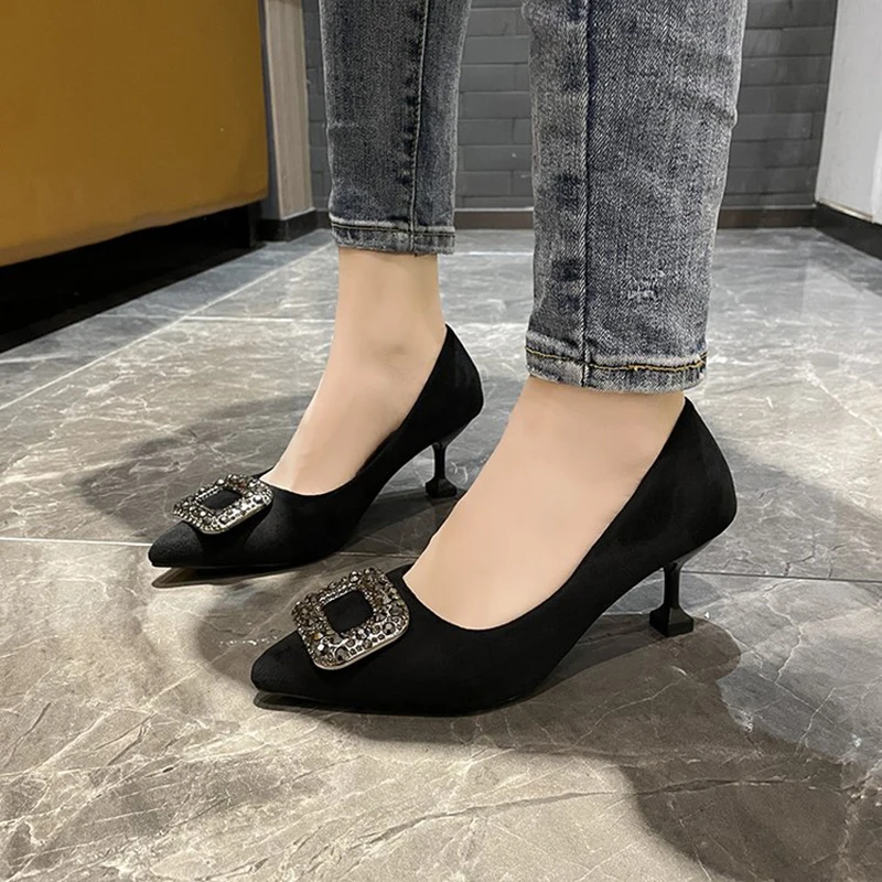 

Женские босоножки на среднем высоком каблуке, универсальные туфли с черными стразами на высоком каблуке для банкета, весенне-летние туфли на высоком каблуке
