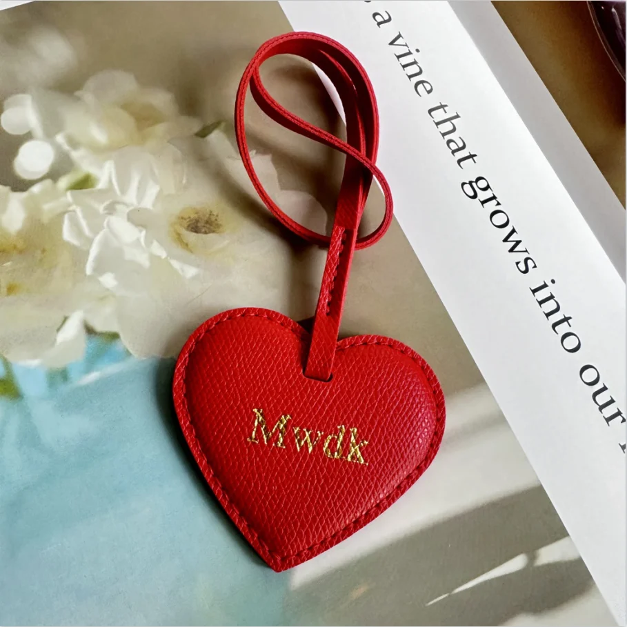 Free Initials Personalized Women PU Leather Peach Bag Pendant High Level Keychain Charm Black to School Gift Backbag Decoration