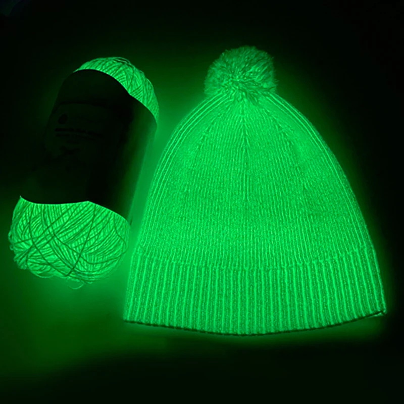 

2022 Novel Functional Yarn Glow in the Dark Polyester Luminous Chunky Yarn 2mm for Hand Knitting Carpet Sweater Hat