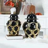 Ceramic Checkmate Jar Porcelain Craftwork Ginger Jar Flower Vase Gold Cross Cord Ceramic Storage Tank Home Decoration 4