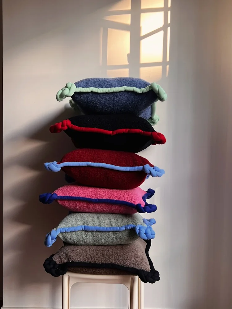 Thousands of knots cushion sofa pillow living room back cushion teddy velvet bay window bed contrast 8