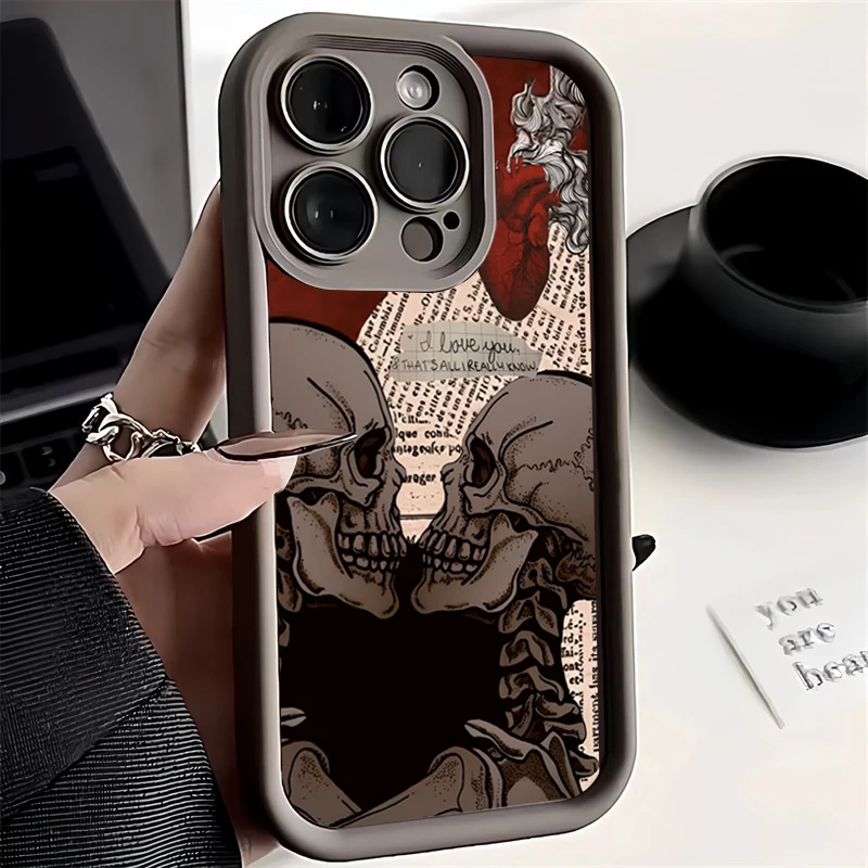 Vintage Red Bats Skull Trendy Pattern Soft Phone Case Cover