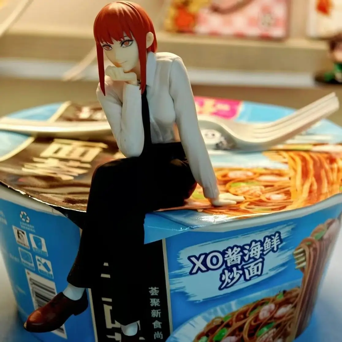 Kettensäge Mann Figur Makima Anime 14cm Nudel Stopper Abbildung Modell Spielzeug Für Mädchen Geburtstag Geschenke Dropshipping – Detail 2