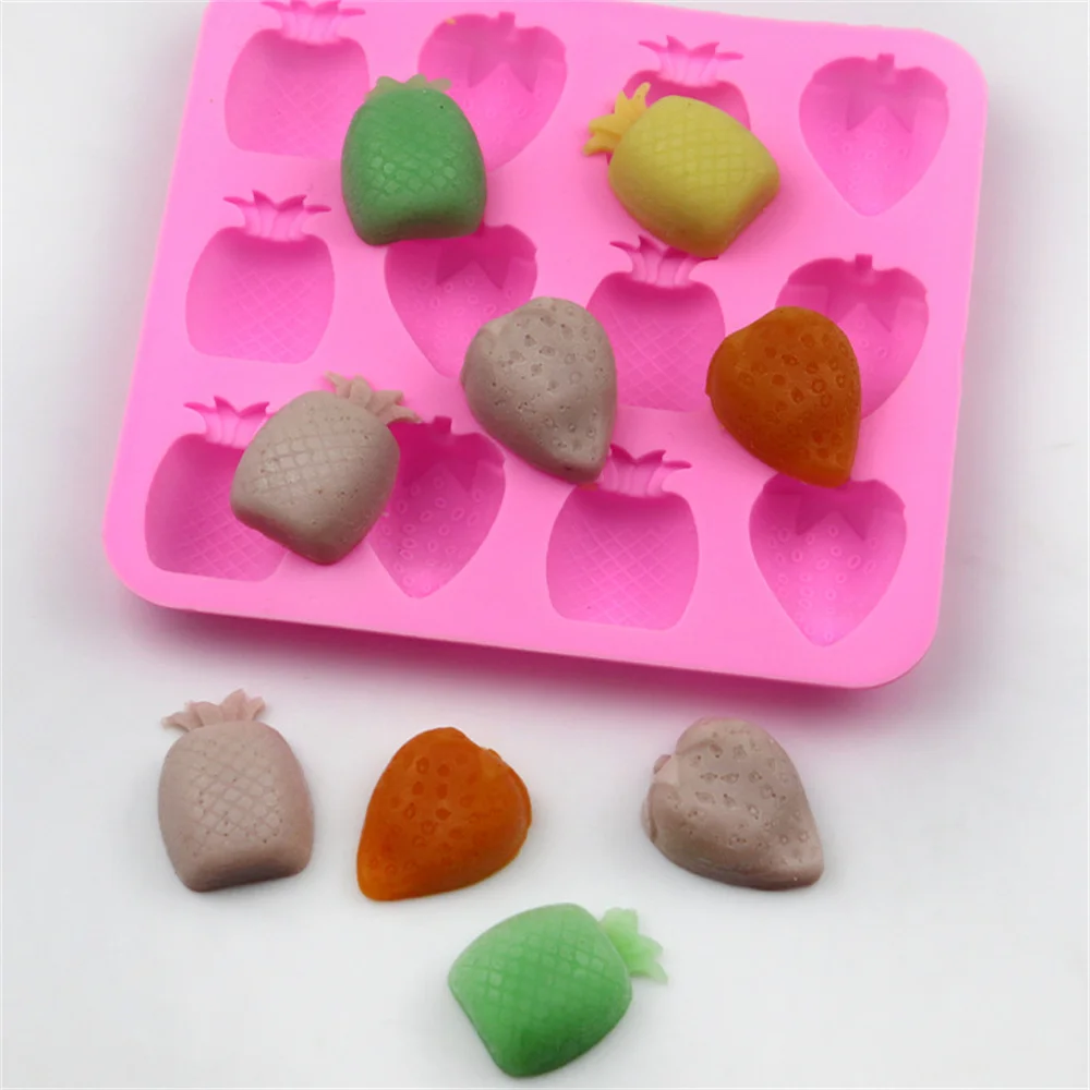 

3D Strawberry Pineapple Silicone Cake Mold DIY Fruits Chocolate Candy Cookie Mold Baking Tool Fondant Cake Decorating Mould