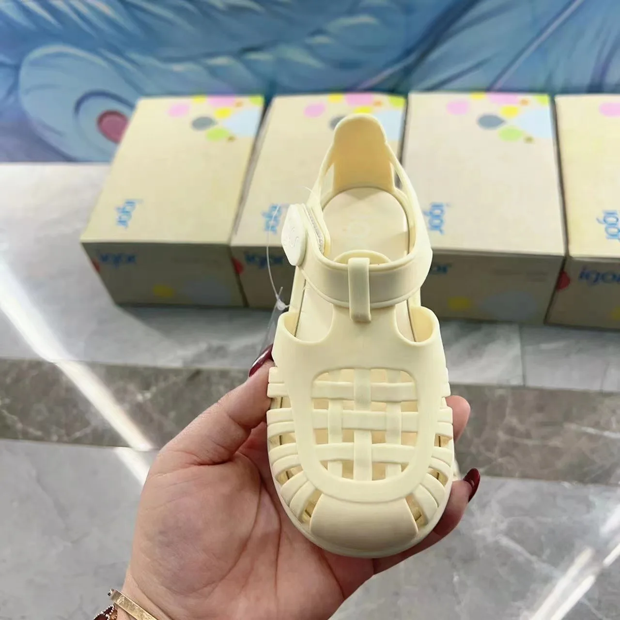 소년 소녀 솔리드 컬러 캐주얼 바오 터우 로마 샌들 베이비 키즈 젤리 비치 신발 어린이 소프트 솔 미끄럼 방지 샌들 SO125
