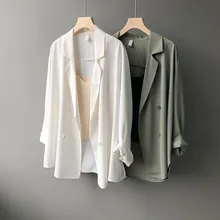 

2022 Spring New Korean Version Of The Red Thin Small Suit Jacket Female Design To Prevent Sunshine