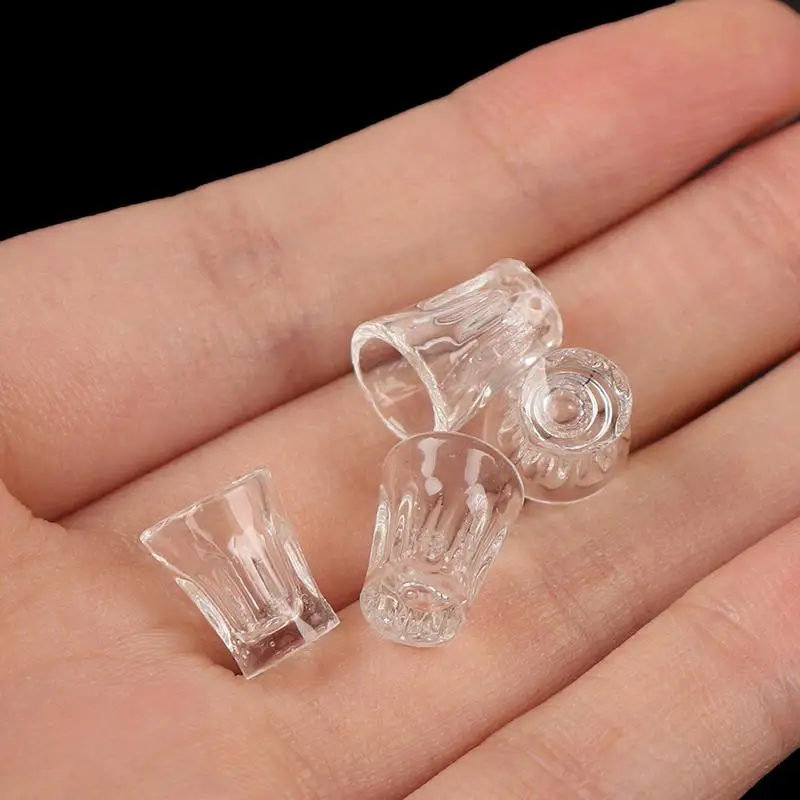4 pcs Mini Resin Transparent Cup Simulation Furniture Model Toys for Doll house Miniature Accessoriesm Decro