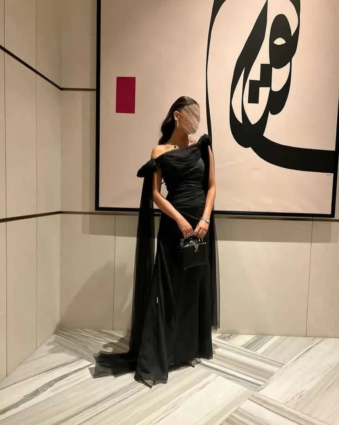 

Flora Dress Black Off The Shoulder Mermaid Floor Length Boat Neck Evening Gown Prom Gowns Tulle Saudi Arabia Formal Party Dress