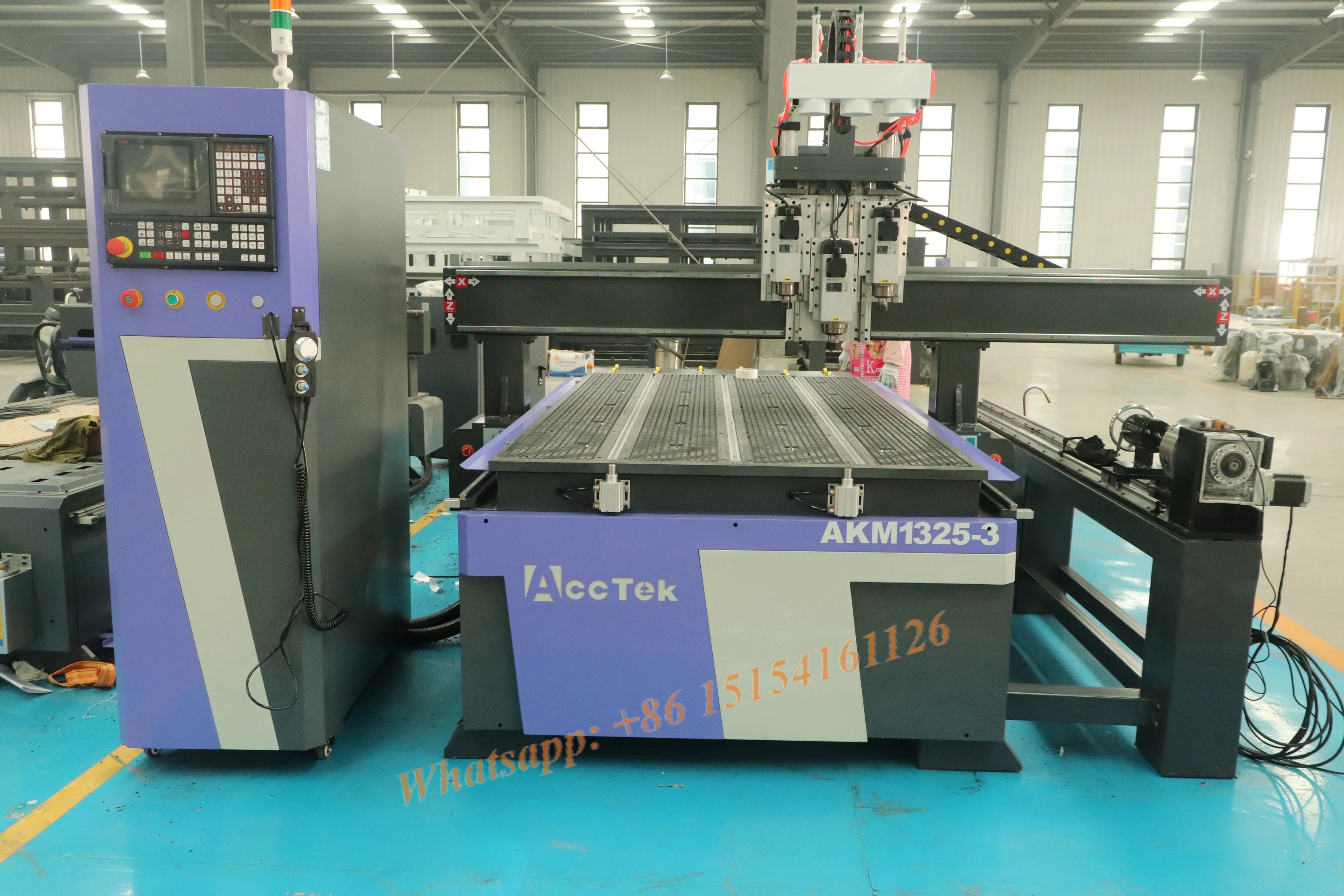 

Three Porcess Pneumatic Spindles CNC Router Fast Tool Changing Wood Engraving Carving Machine Acrylic PVC Plastic Door Making